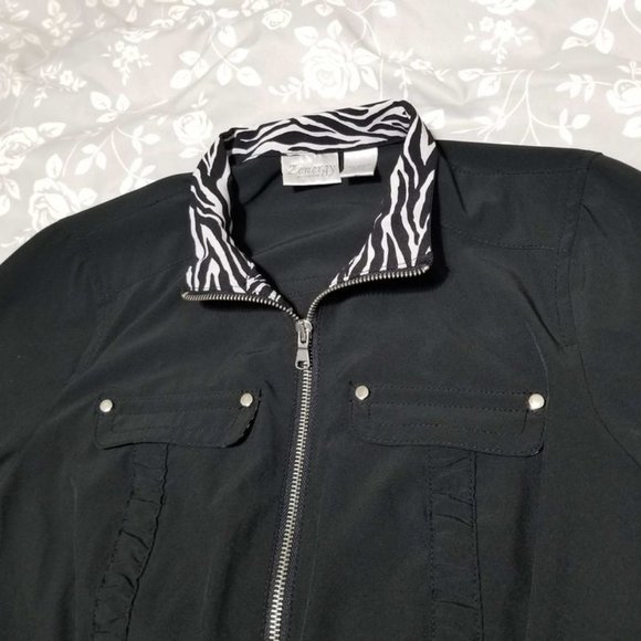 Black/zebra Zenergy by Chico's Light Jacket - Size 0 - Picture 3 of 10